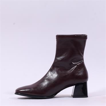Miss Elastic Fax Block Heel Ankle Boot - Burgundy